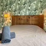 La De Sofi Cosy Piscine 8 Pers