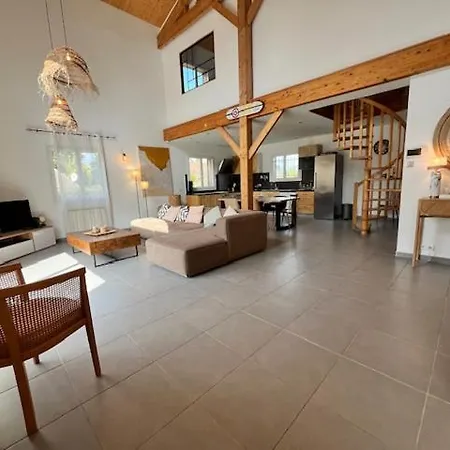 La De Sofi Cosy Piscine 8 Pers Villa Aureilhan (Landes)