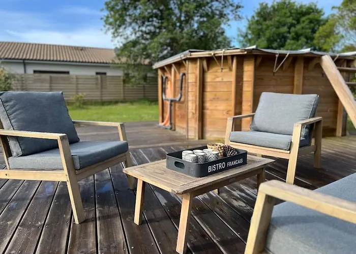 La De Sofi Cosy Piscine 8 Pers Villa Aureilhan (Landes)